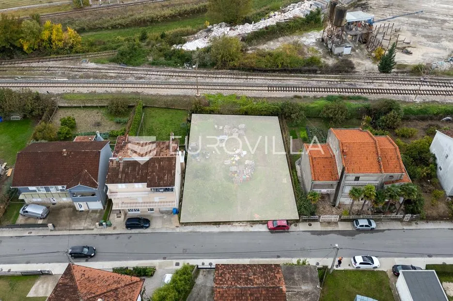metković, građevinsko zemljište 550 m² - slika 2