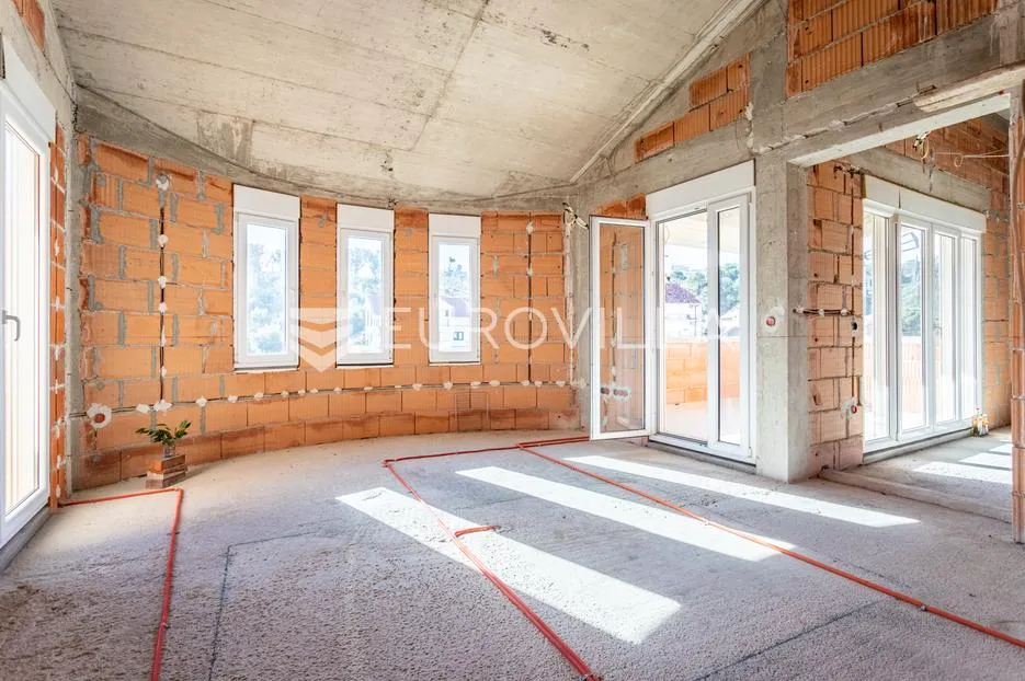 trogir, čiovo, roh bau zgrada za investiciju - slika 3