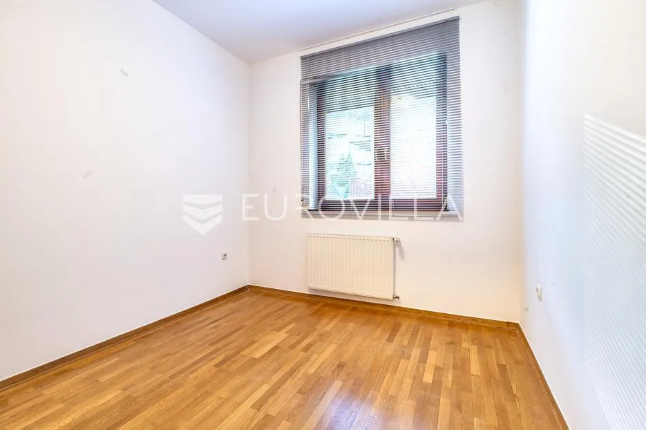 zagreb, gračani, predivan trosoban stan površine 94 m² - slika 6