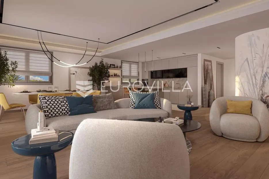 Rijeka, Kantrida, luksuzan četverosoban stan NKP 151 m2, novogradnja