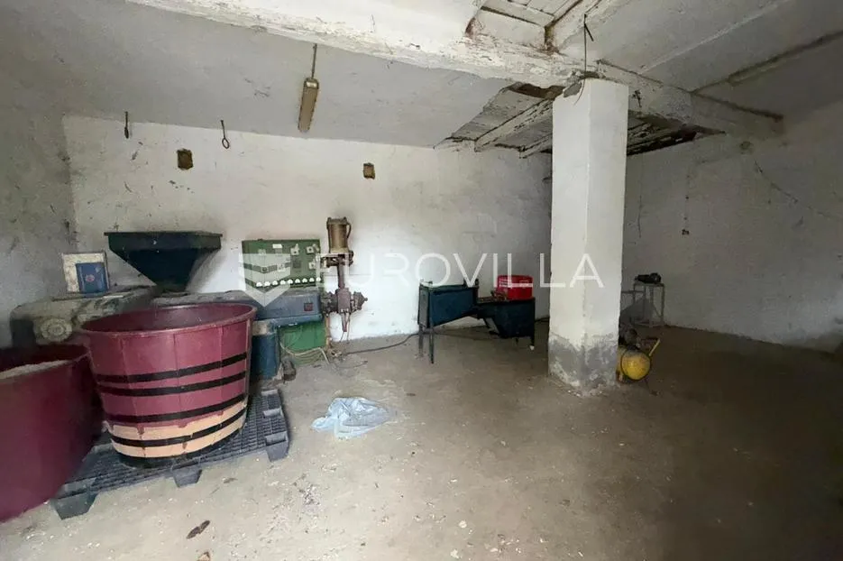 viškovci, proizvodno, skladišna hala s poslovnim i uredskim prostorima - slika 22