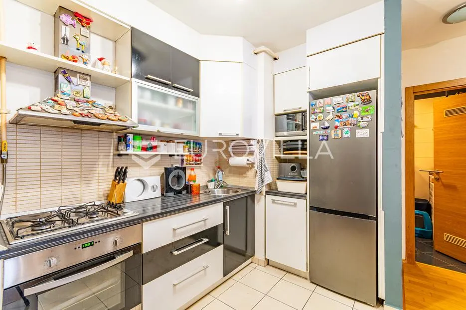varaždin, grabanice trosoban stan 54 m² i parkirno mjesto u podzemnoj garaži - slika 3