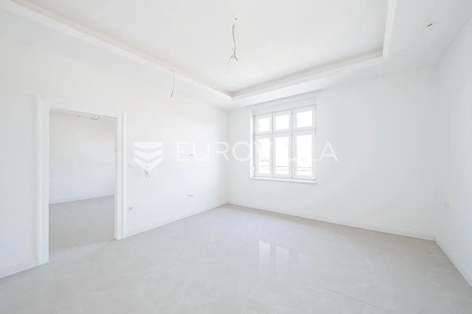 zagreb, donji grad, poslovni prostor 115 m2 na 2. katu s dizalom - slika 4