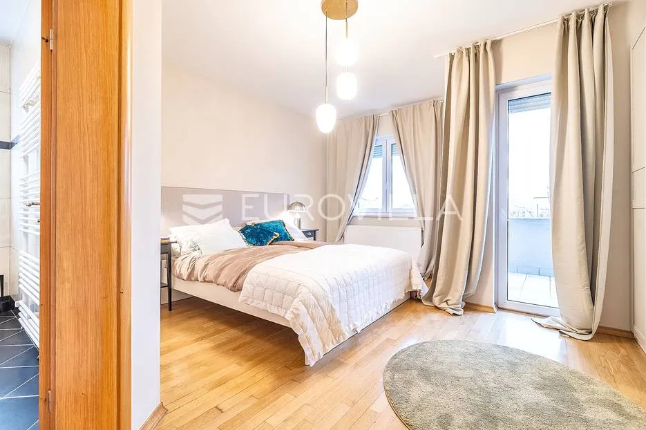 zagreb, remete, prekrasna obiteljska kuća 400 m² - slika 13