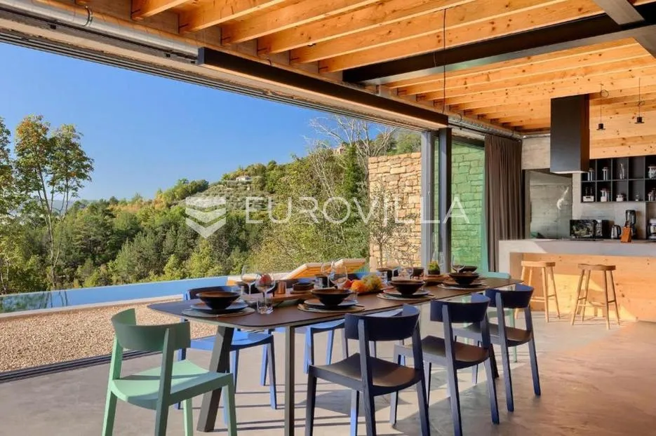 istra, motovun, luksuzna dizajnerska vila s infinity bazenom i panoramskim pogledom - slika 8