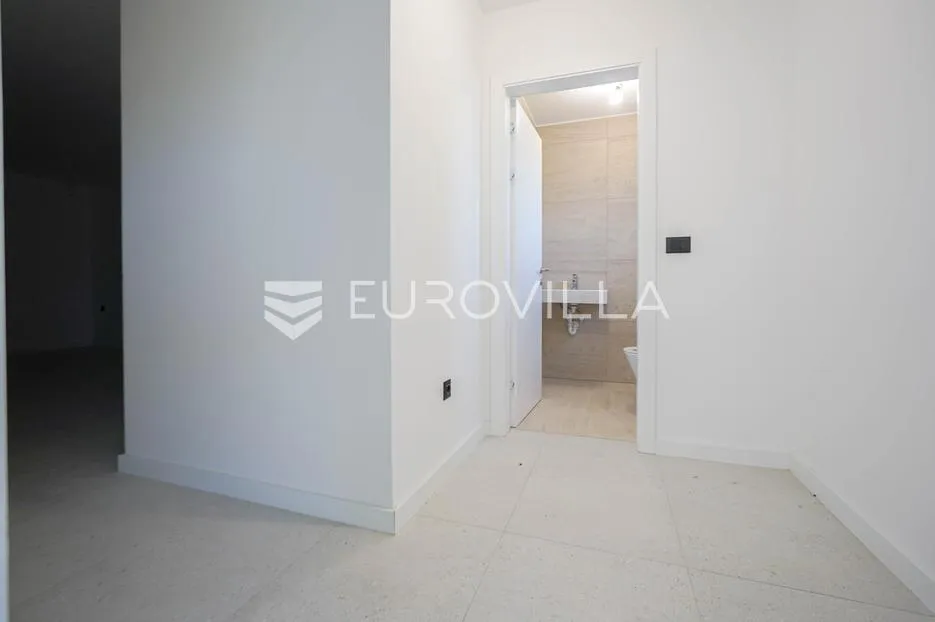 zadar, kožino, luksuzan penthouse s pogledom na more, 207,84 m² - slika 11
