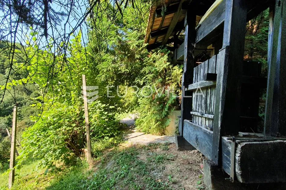 samobor, prekrasna obiteljska vikendica 152 m² na zemljištu 1.565 m² - slika 31