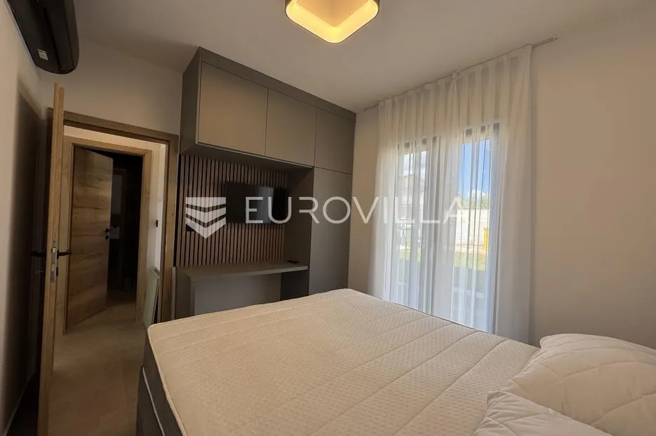 istra, jakovići, novogradnja, prizemnica 144 m2 s dvije spavaće sobe i bazenom - slika 30