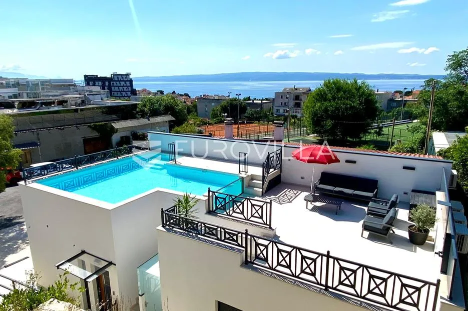 split, firule, dvosoban stan u blizini centra, 2 parkirna mjesta, kratkoročno - slika 17