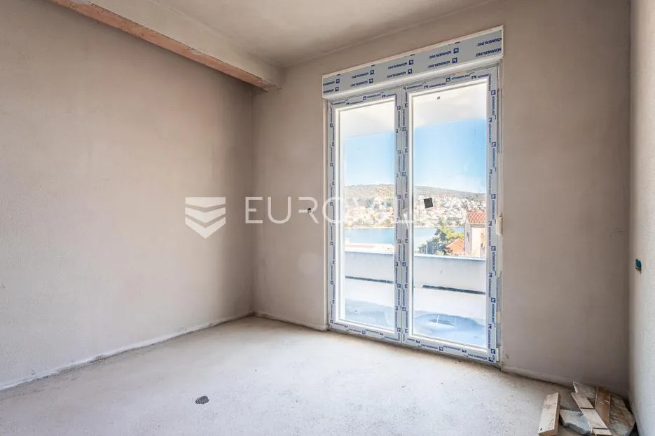čiovo, okrug gornji, trosoban stan s balkonom i pogledom na more, 88.57 m² - slika 6