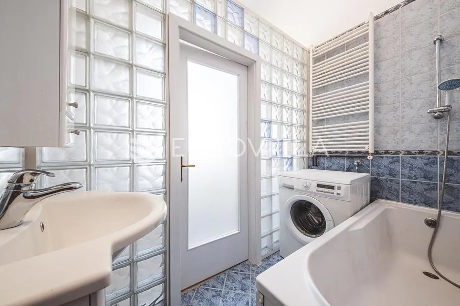 zagreb, svačićev trg, funkcionalan ured 100 m² - slika 13