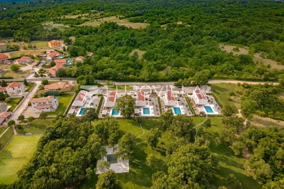 istra, labin, vrhunska moderna villa d, grijani bazen 48 m², 2365 m² uređene okućnice - slika 4