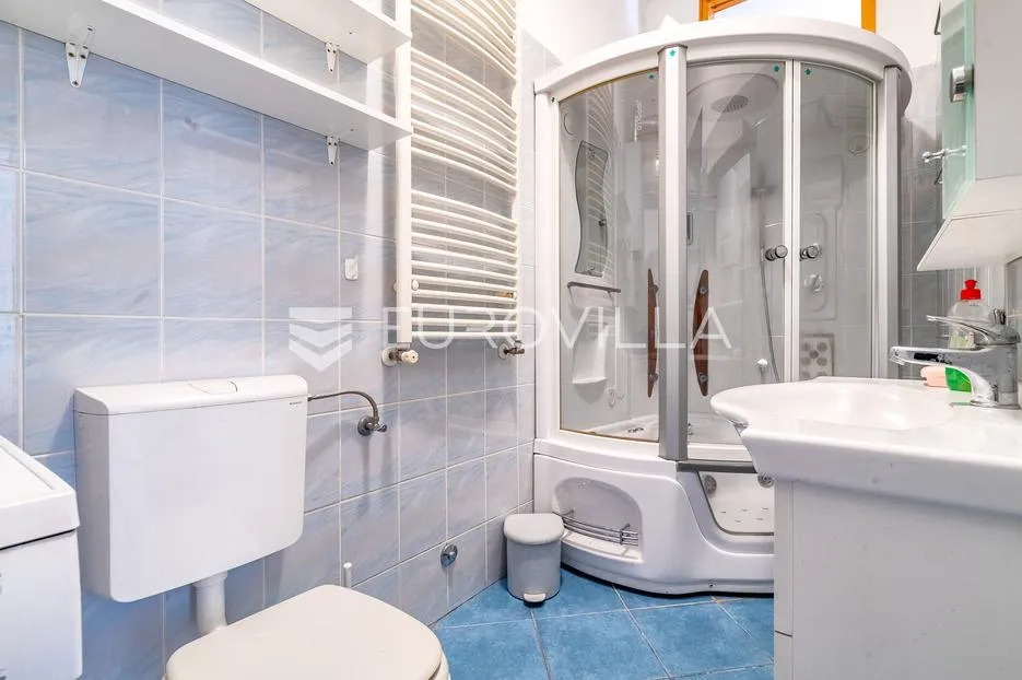 zagreb, kvatrić, funcionalan trosoban stan 73 m² - slika 6