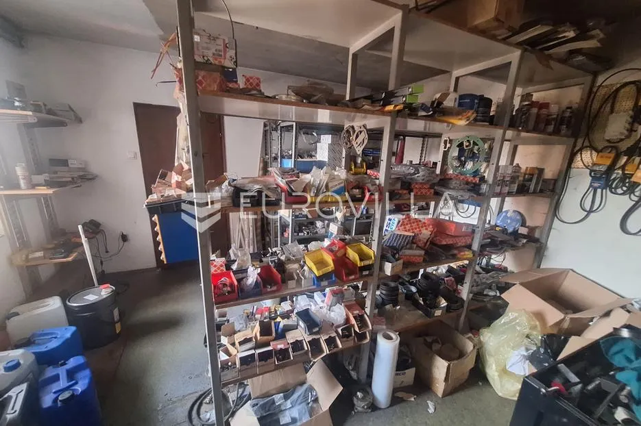 karlovac, turanj, proizvodna hala, skladište 500 m², odlična lokacija - slika 9