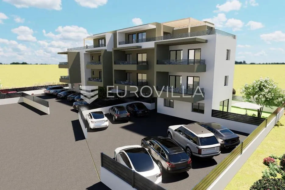 trogir, dvosoban stan na drugom katu s balkonom i parkirnim mjestom - slika 15