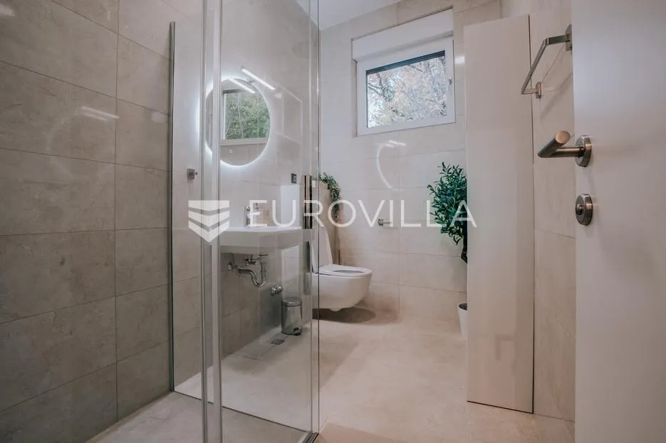 zagrebe, remete, četverosoban novouređeni stan neto korisne površine 140 m² - slika 27