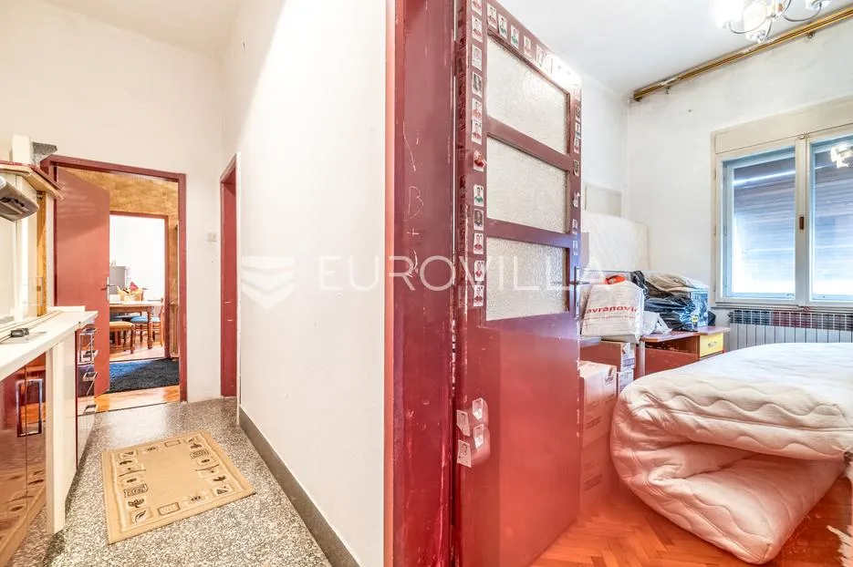 zagreb, vrapče, dvojna kuća 222 m2, prilika za investiciju - slika 7