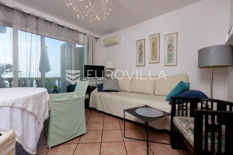 opatija, punta kolova, šarmantan četverosoban stan 127 m², pogled na more - slika 6