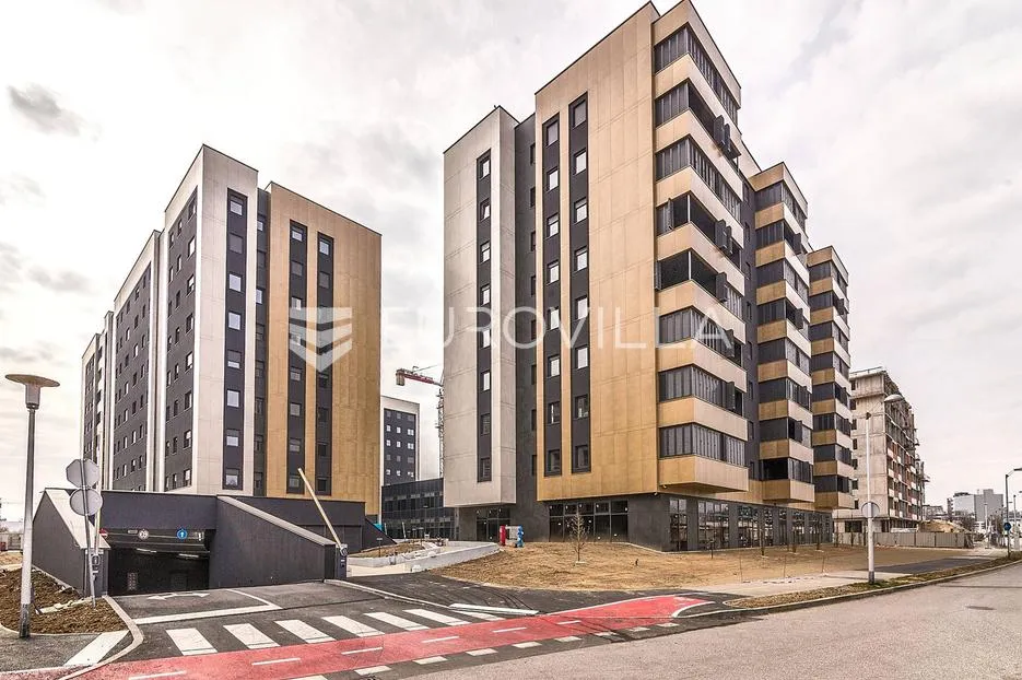 Zagreb, Heinzelova, VMD novogradnja, prekrasan četverosoban stan 113 m2 - Peščenica