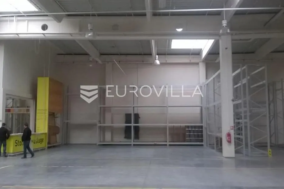 karlovac, poslovna zgrada 9091 m² skladišno proizvodne namjene - slika 3