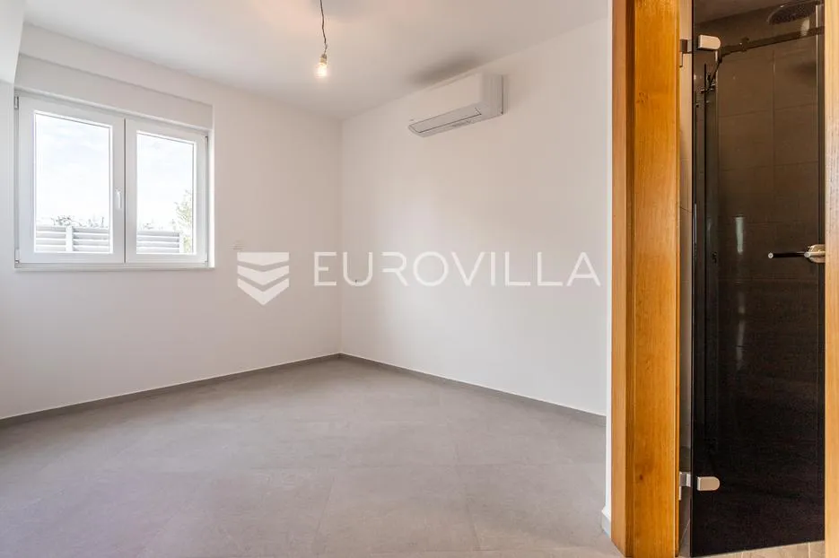 primošten, moderan stan, 83,05 m² - slika 6