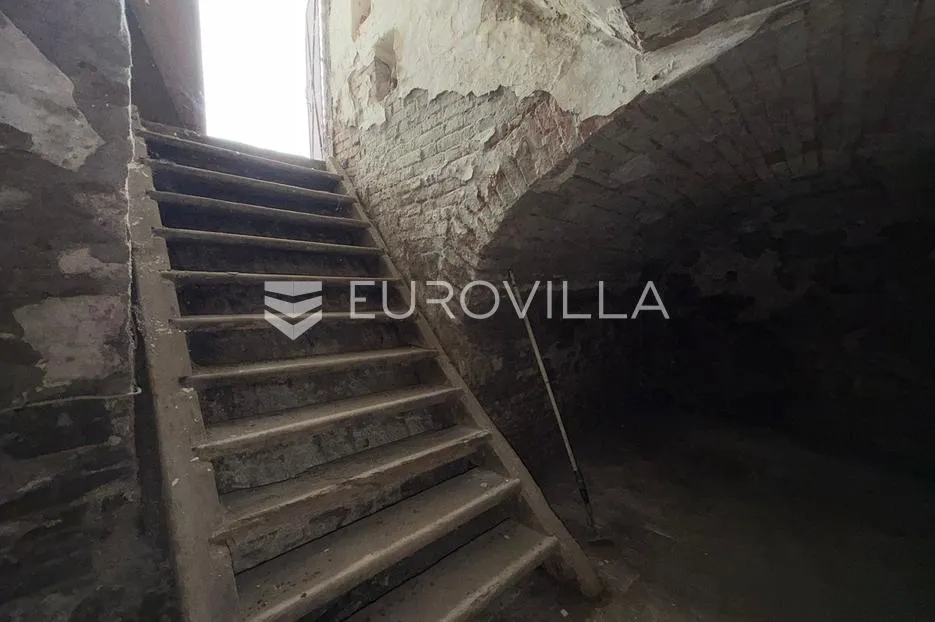 viškovci, proizvodno, skladišna hala s poslovnim i uredskim prostorima - slika 19