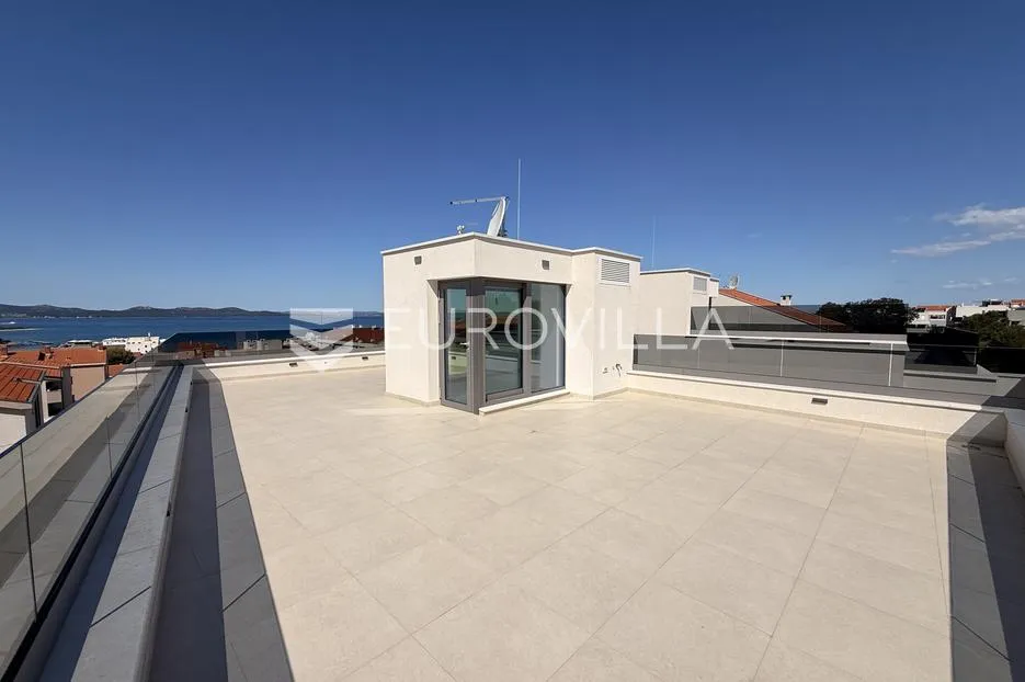 ekskluzivan trosoban stan u diklu, zadar, 136 m² s krovnom terasom i pogledom na more - slika 14