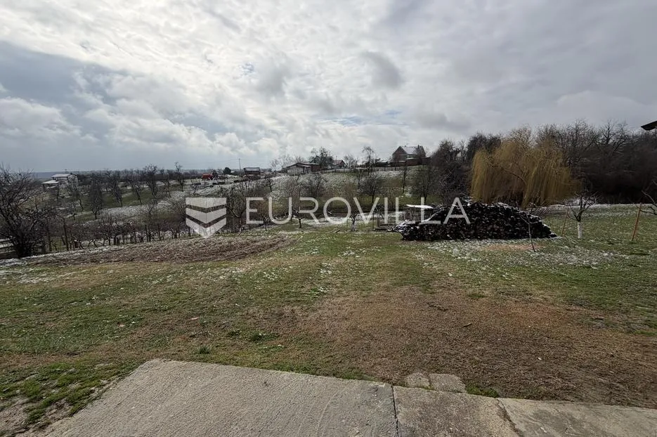 mandićevac, prostrana kuća 90 m² na zemljištu od 1608 m² - slika 4