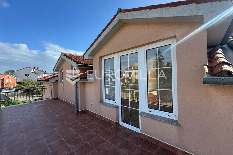 fažana, valbandon, raskošna vila s tri stambene jedinice, 360 m² - slika 32