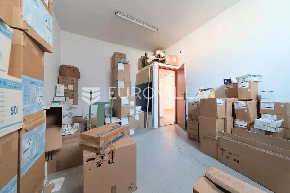osijek, retfala, prodajemo skladište površine 410 m² - slika 15