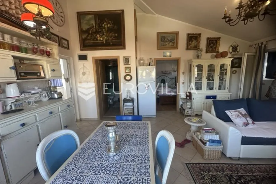 istra, ližnjan, šarmantan dvosobni stan nkp 48 m2 s pogledom more - slika 10