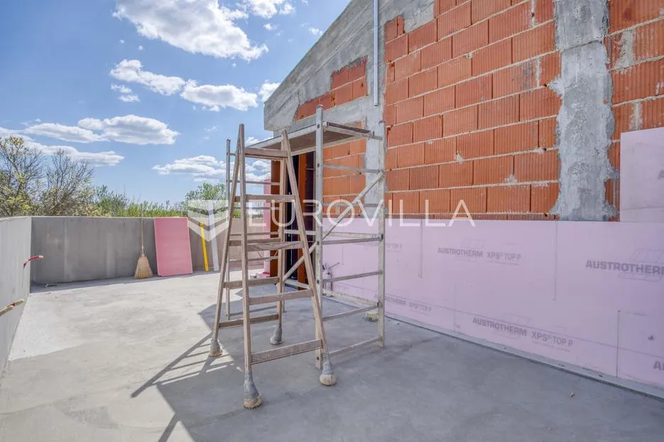 istra, okolica bala, kamena dizajnerska kuća 176 m² s bazenom - slika 28