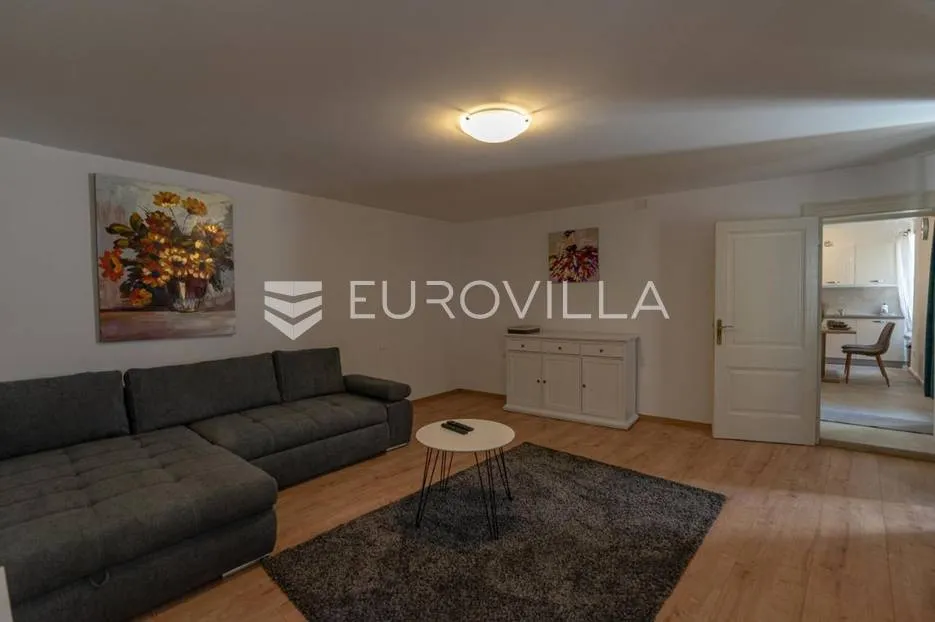 istra, rovinj, novo adaptiran prekrasan stan u centru rovinja nkp 88m2 - slika 6