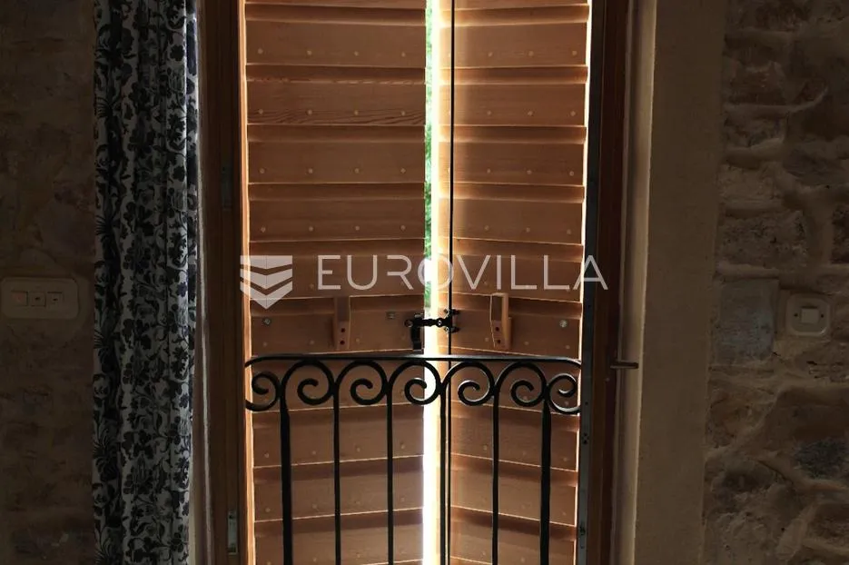 mali lošinj, susak, kamena kuća 70 m², kompletno adaptirana, vrt 56 m² - slika 13