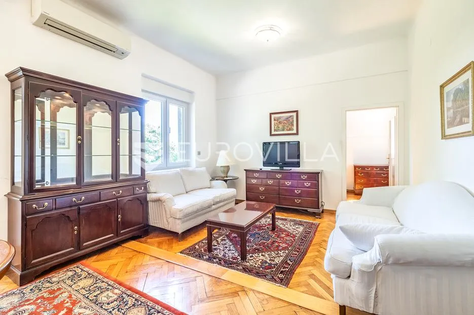 zagreb, tuškanac, uređen trosoban stan 83 m² - slika 2