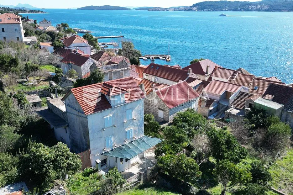 pelješac, kučište, kuća 60 m od mora - slika 2