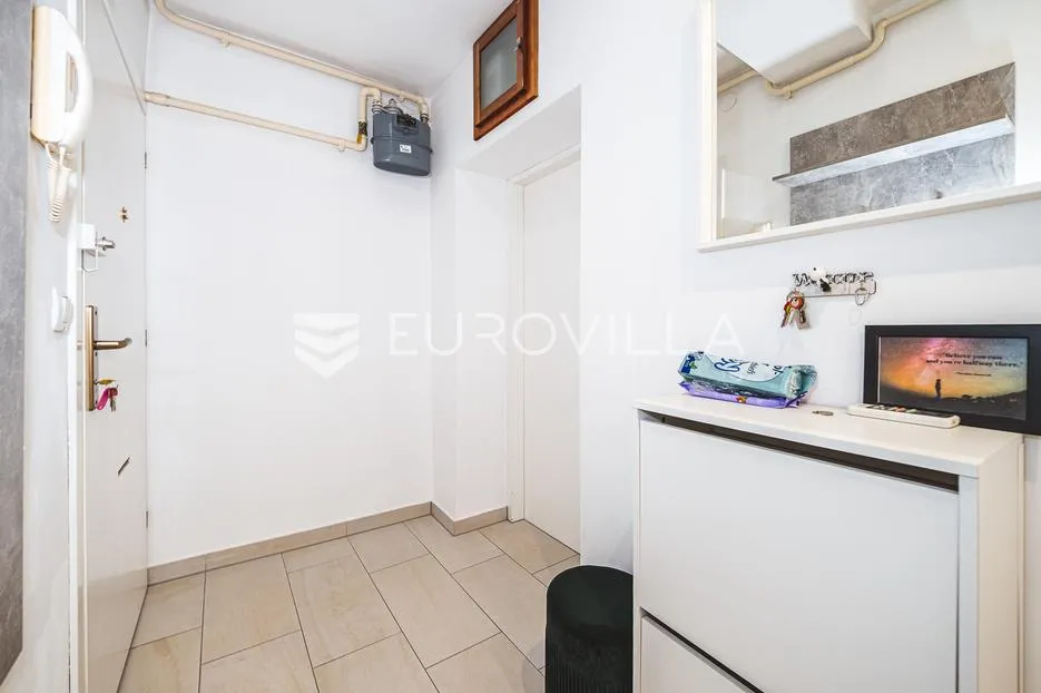 zagreb, maksimir, trosoban stan, 52 m², garažno parkirno mjesto, top lokacija - slika 2