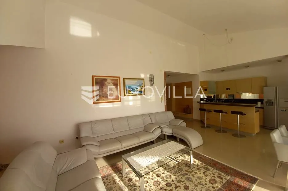 pula, pješčana uvala, penthouse s pogledom na more, vrtom, parking mjestom, 150 m² - slika 12