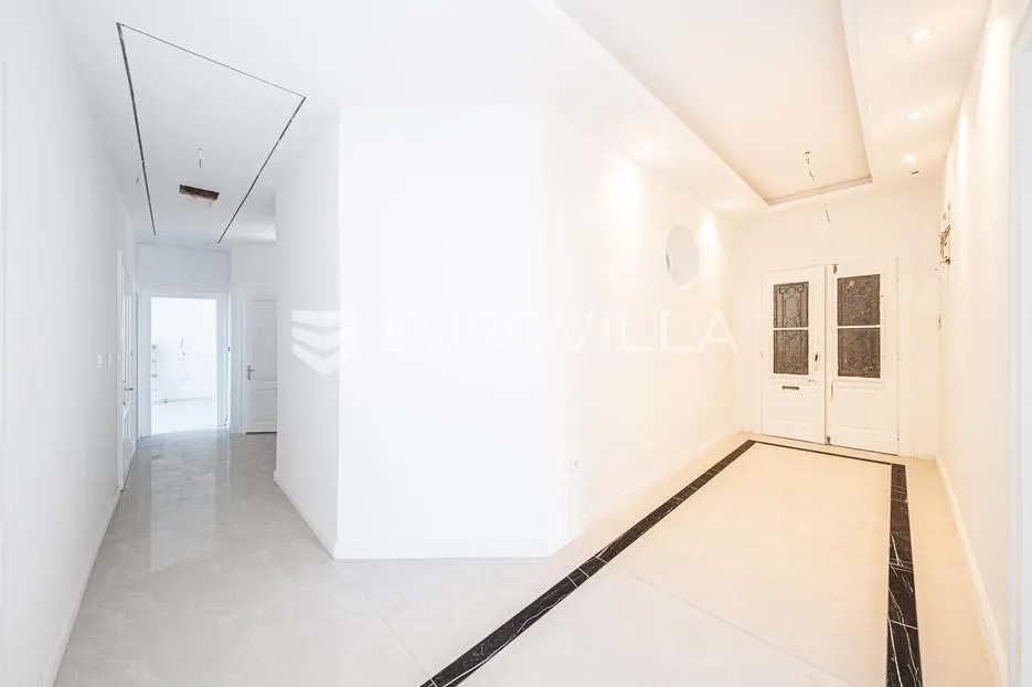 zagreb, donji grad, poslovni prostor 115 m2 na 2. katu s dizalom - slika 3