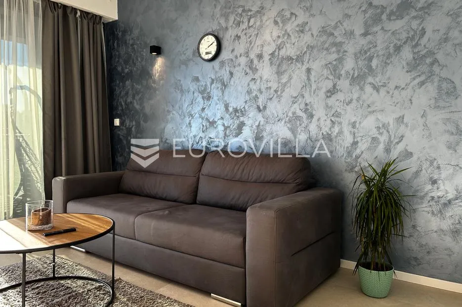 hvar, apartmanska vila sa pet uređenih apartmana - slika 55