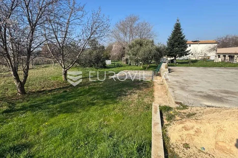 istra, šišan, građevinsko zemljište 507 m² - slika 2