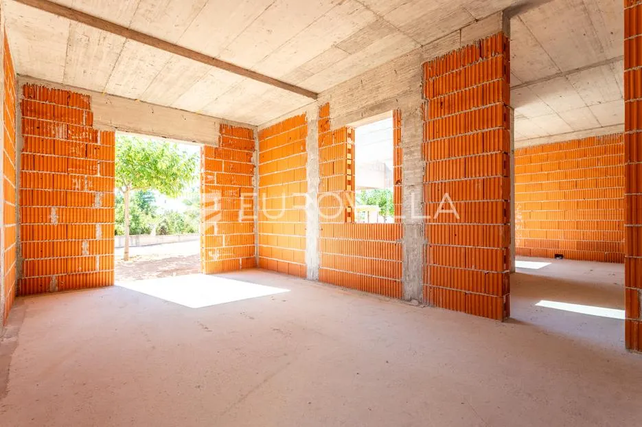 vodice, prekrasna i prostrana vila s bazenom, 730,25 m² - slika 12