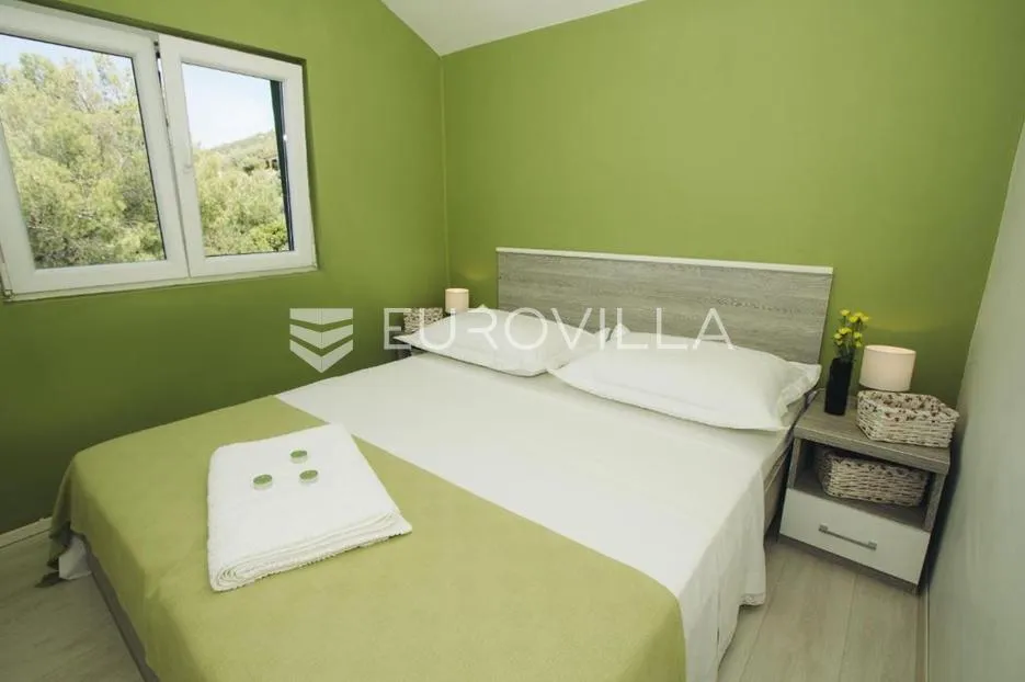 kaprije, prekrasna kuća s apartmanima, 180 m² - slika 14