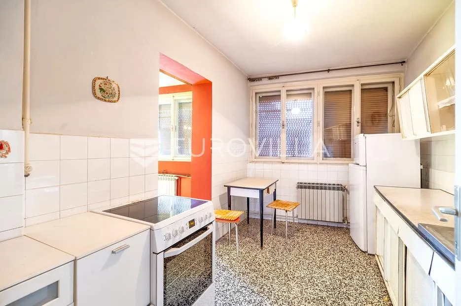 zagreb, trešnjevka funkcionalan četverosobni stan 91 m² - slika 6