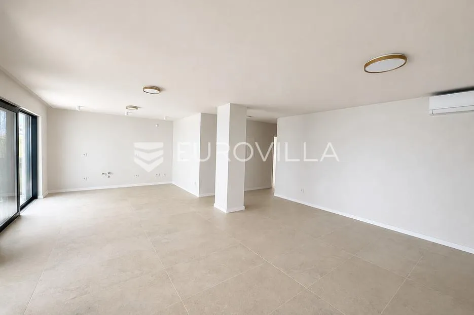 zadar, privlaka, luksuzni dvosoban stan 1. red do mora, 126,38 m² - slika 7