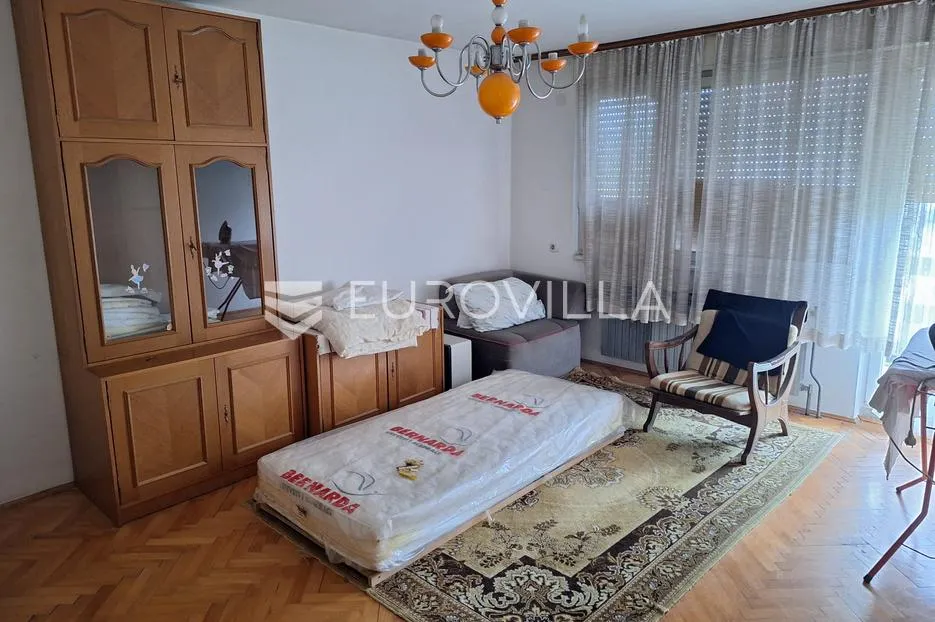 karlovac, popović brdo, kuća 400 m2 na mirnoj lokaciji - slika 5