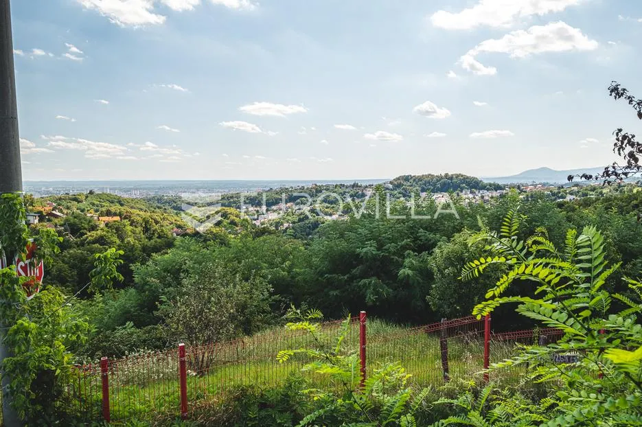 Zagreb, Šestine, građevinsko zemljište s prekrasnim pogledom 5730 m²