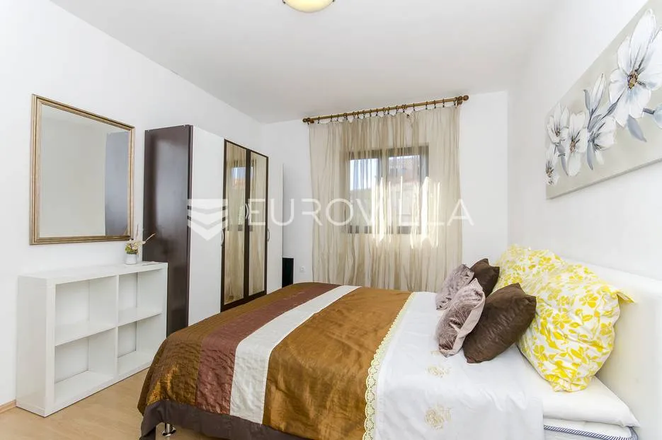 supetar, apartmanska kuća blizu mora - slika 7