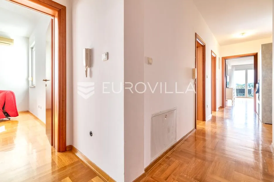 zagreb, vrhovec, odličan četverosoban stan s garažom, 128 m² - slika 9