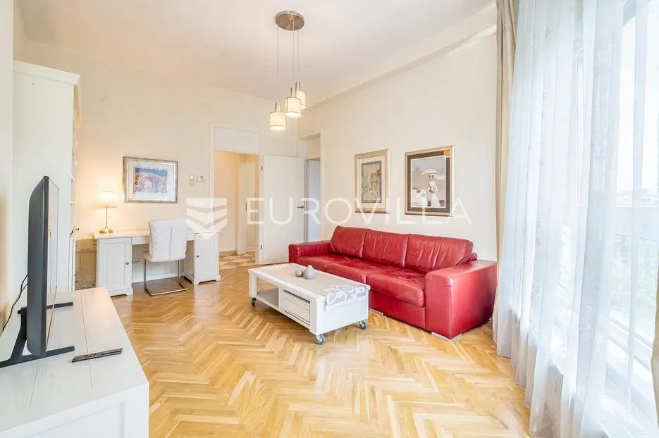 zagreb, petrova, odličan trosoban stan 65 m² s garažom, najam - slika 3